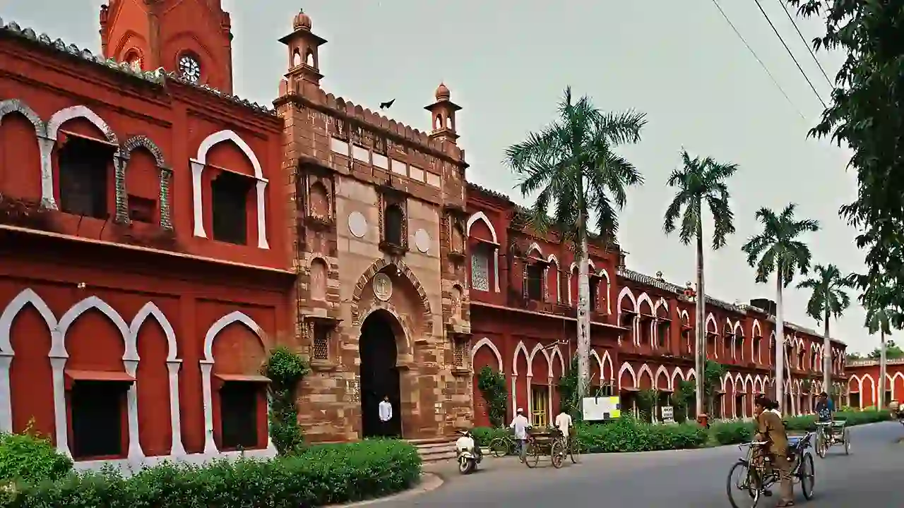 Aligarh Muslim University (AMU) Online