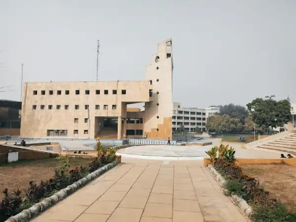 Delhi Technological University DTU Delhi Admissions 2025: MBA and Btech on BoostMyTalent
