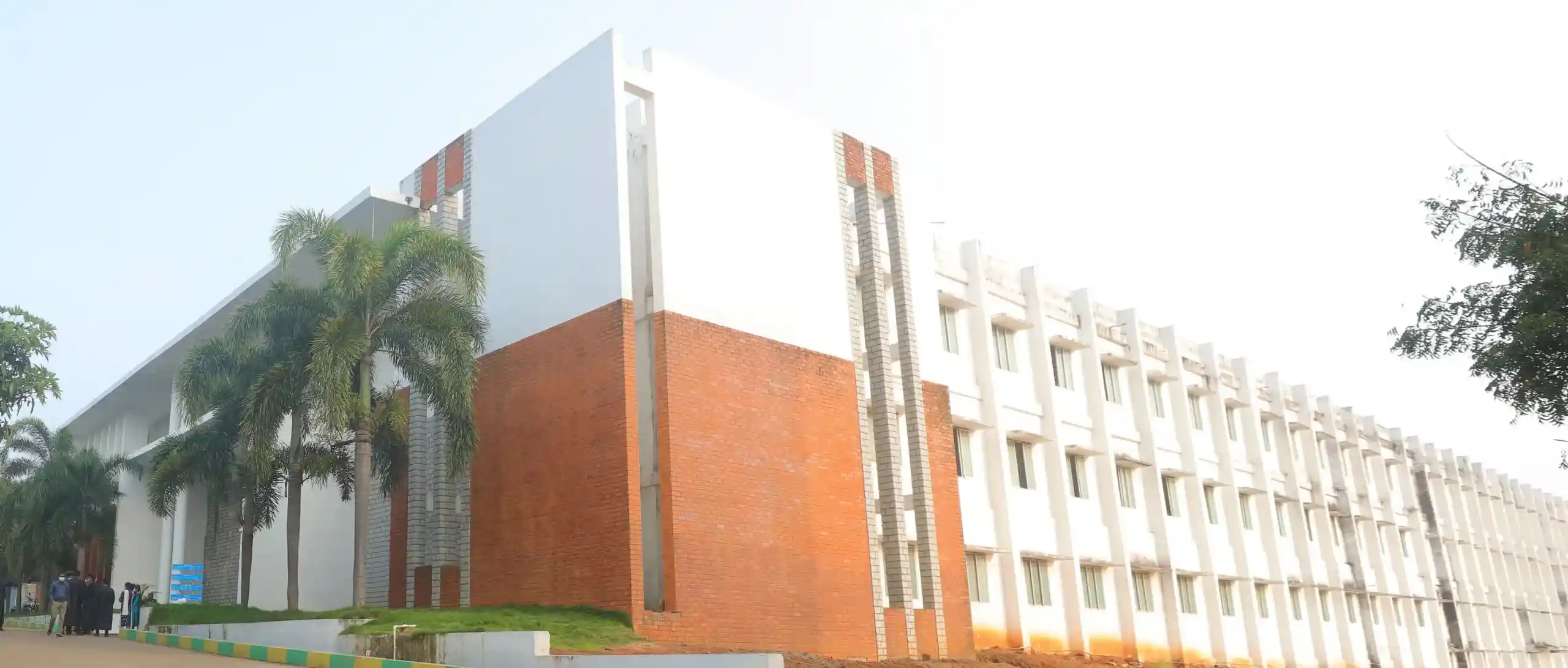 Dhanalakshmi Srinivasan College of Engineering Coimbatore Admissions 2025: BTech, MBA On BoostMyTalent