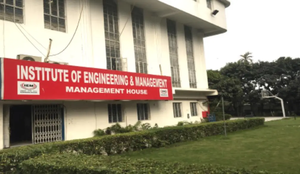 IEM Kolkata Admissions 2025: MBA and Btech on BoostMyTalent