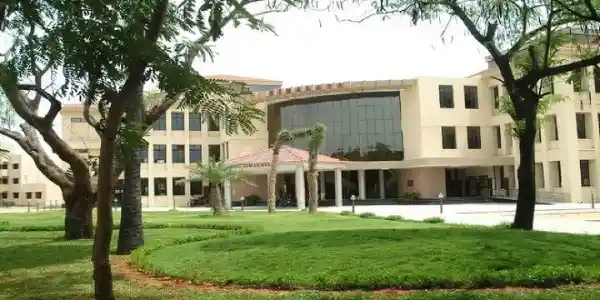 IIT Madras Admissions 2025: MBA and B.tech on BoostMyTalent