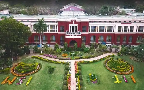 IIT Dhanbad  Admissions 2025: MBA and B.tech on BoostMyTalent