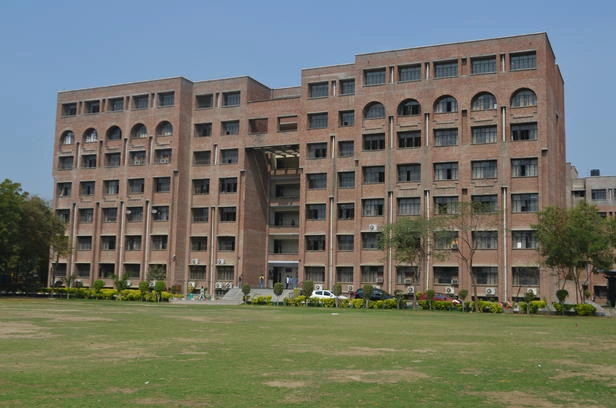 Maharaja Surajmal Institute Janakpuri Delhi Admissions 2025: BTech on BoostMyTalent